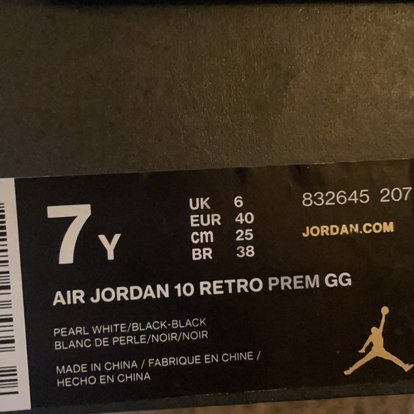 Air Jordan Retro 10 - Picture 3 of 3